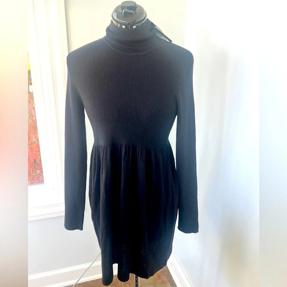 Magaschoni Dresses & Skirts - Magaschoni Sz M Black Mock Neck Turtleneck Long Sleeve Mini Sweater Dress NWT